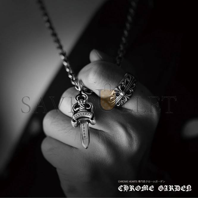 CHROME HEARTS DOUBLE DAGGER PENDANT(Pendant Only)