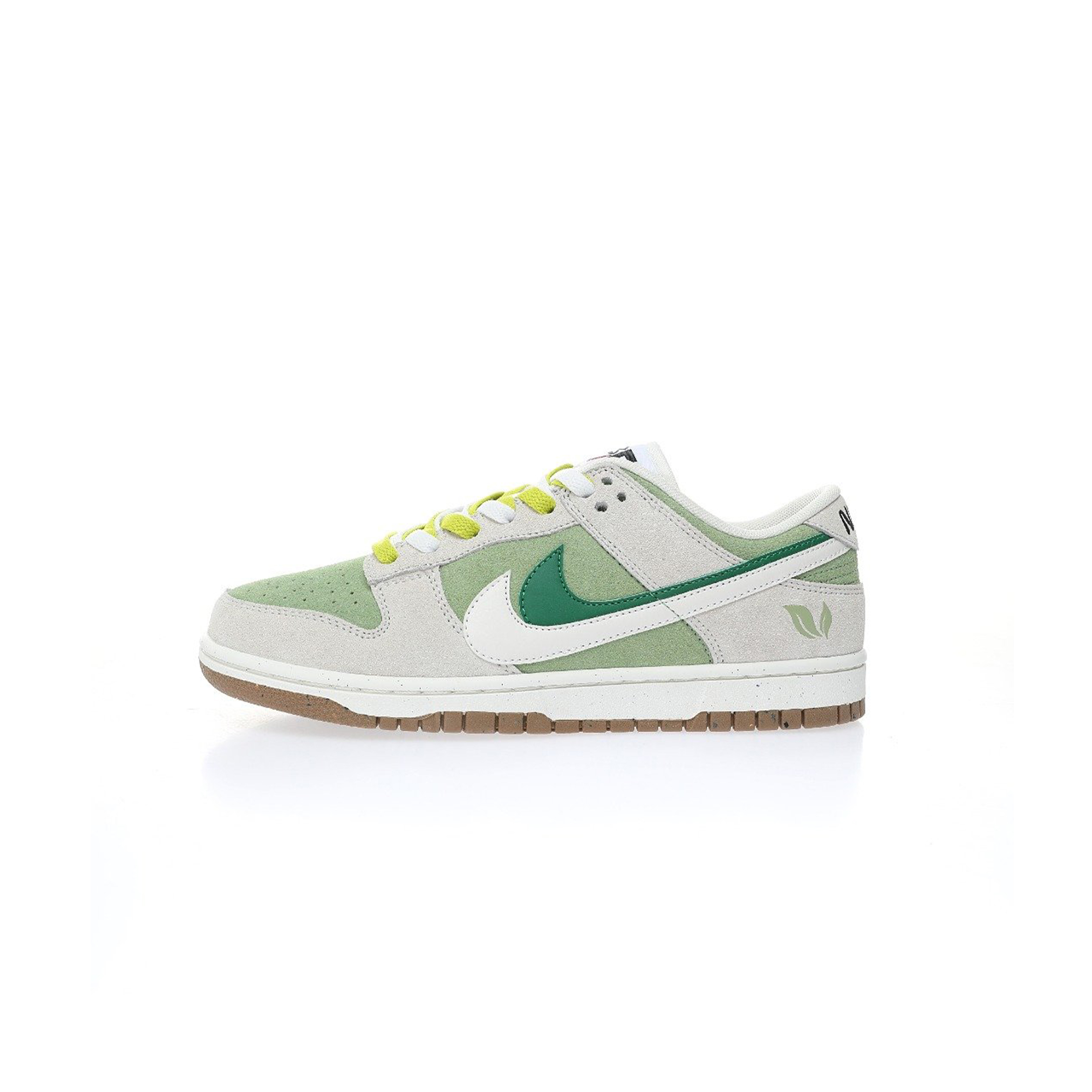 NIKE DUNK LOW SWOOSH D09457-100