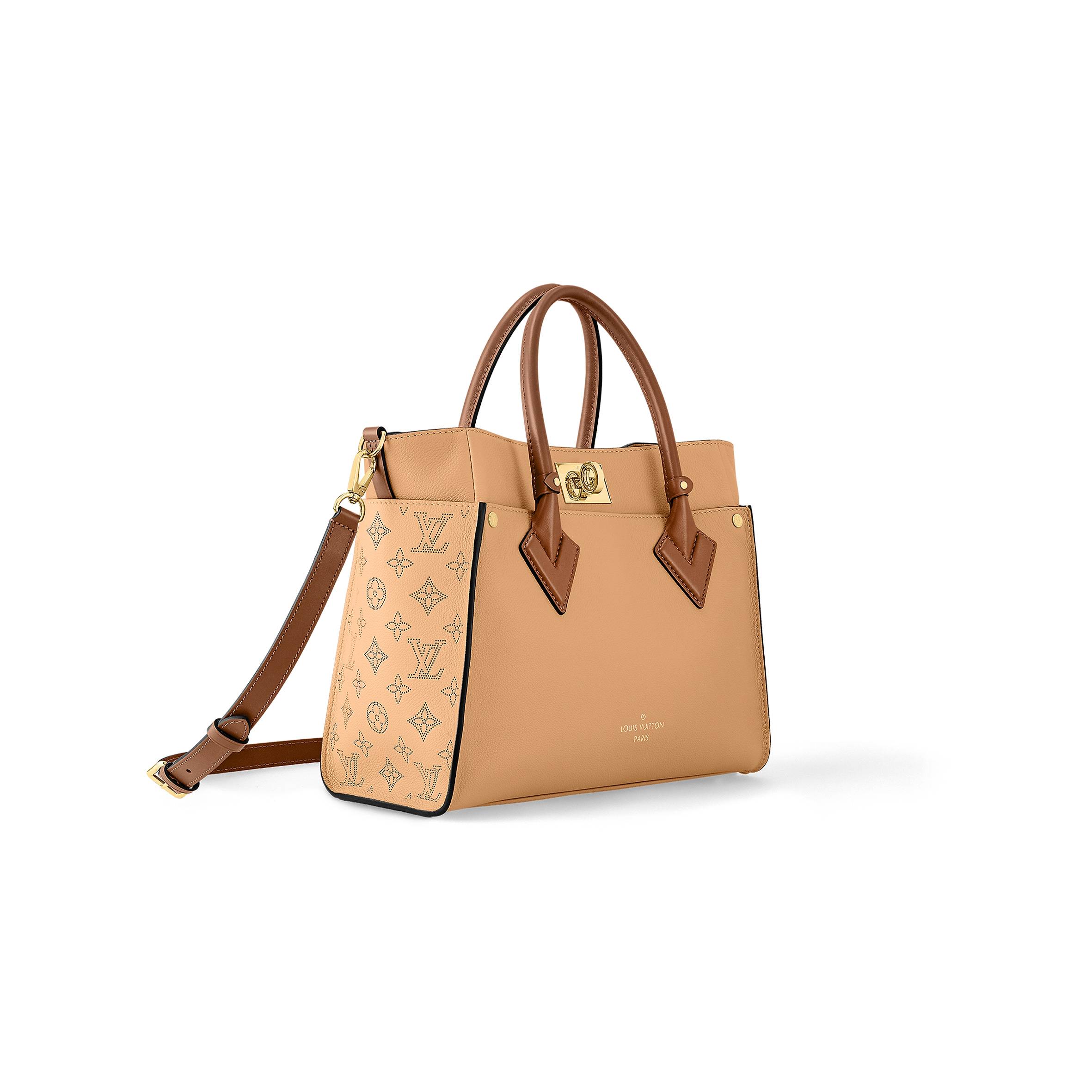 LOUIS VUITTON ON MY SIDE MM M20633 (30.5*24.5*14cm)